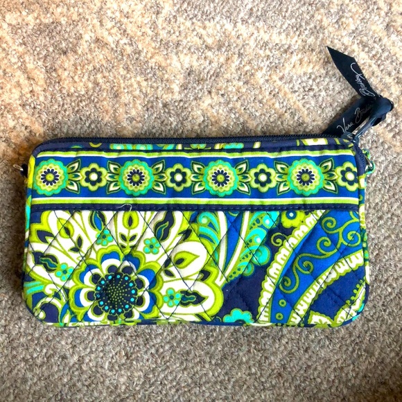 Vera Bradley Paisley Wristlet - Picture 2 of 4